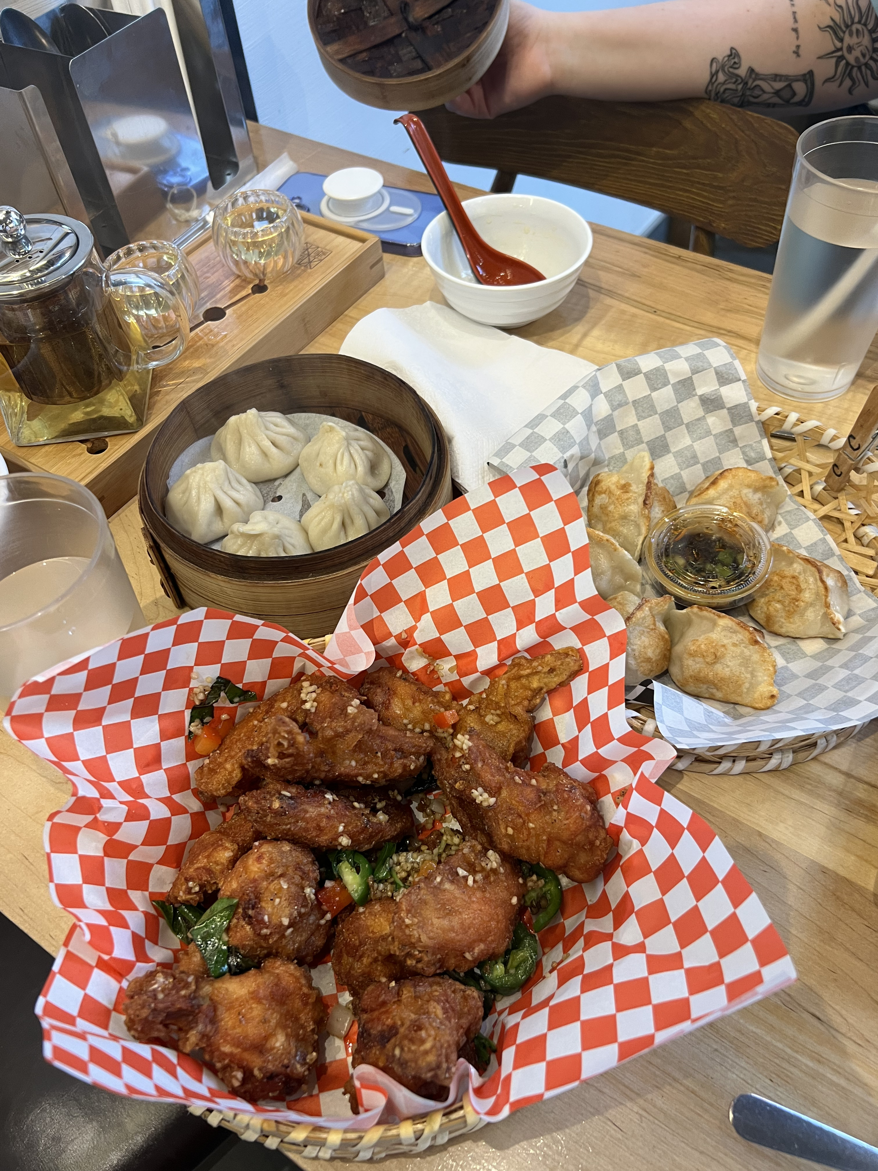 picture of some chicken wings and dumplings